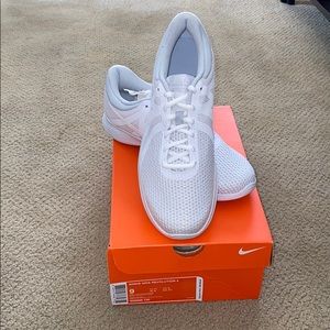 Women’s Nike Revolution 4 - Size 9